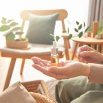 Castor Oil During Breastfeeding: Risks and Benefits Explained